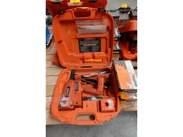 Nagelpistool paslode - afbeelding 1 van  7