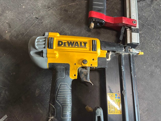 Nagelpistool, tracker - afbeelding 3 van  7