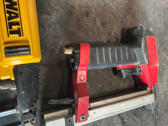 Nagelpistool, tracker - afbeelding 7 van  7