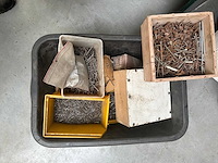 Nagels - various contractor materials - afbeelding 1 van  1