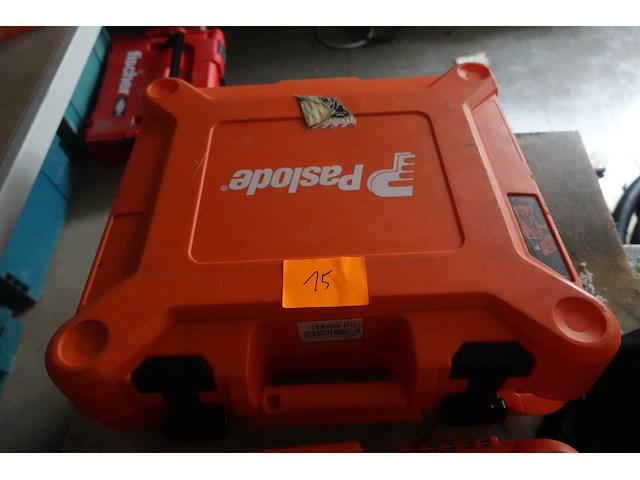 Nagelschieter paslode - afbeelding 1 van  4