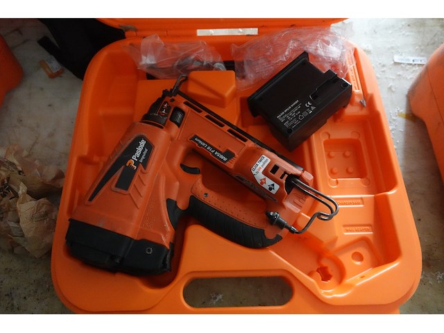 Nagelschieter paslode - afbeelding 2 van  6