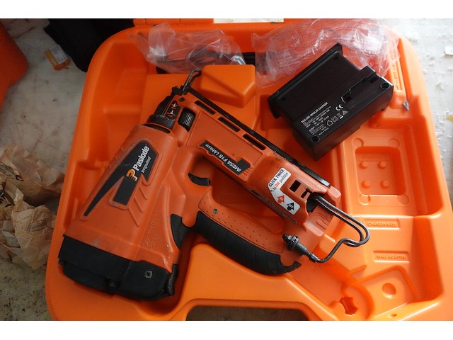 Nagelschieter paslode - afbeelding 3 van  6