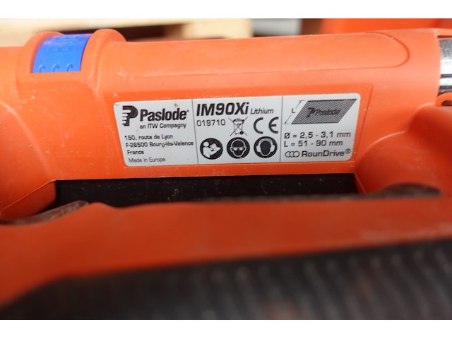 Nagelschieter paslode - afbeelding 2 van  3