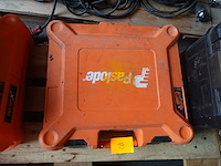Nagelschieter paslode - afbeelding 2 van  2