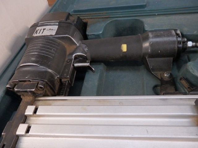 Nagelschieter - afbeelding 2 van  2