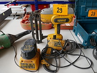 Nagelschietmachine + boormachine dewalt - afbeelding 1 van  4