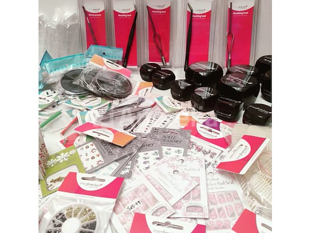 Nagelstock: nail art & uv/led-gels • 349 items • folies - afbeelding 2 van  21