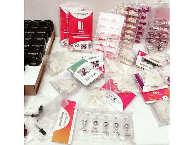Nagelstock: nail art & uv/led-gels • 385 items • 229 ref. - afbeelding 3 van  15