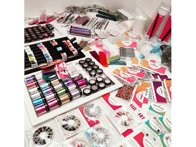 Nagelstock: nail art & uv/led-gels • 385 items • 229 ref. - afbeelding 7 van  15