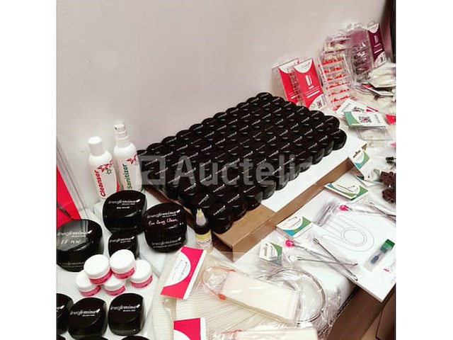Nagelstock: nail art & uv/led-gels • 385 items • 229 ref. - afbeelding 1 van  15