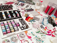 Nagelstock: nail art & uv/led-gels • 389 items • 243 ref. - afbeelding 10 van  14