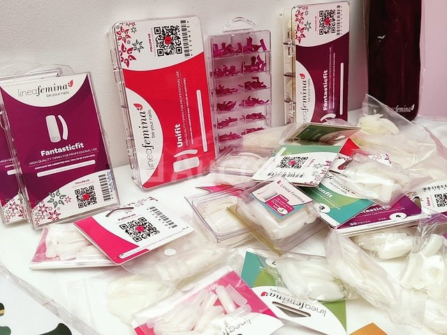 Nagelstock: nail art & uv/led-gels • 389 items • 243 ref. - afbeelding 13 van  14