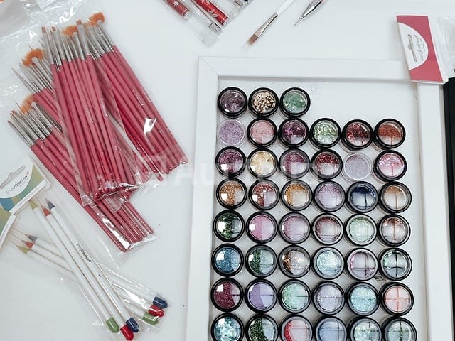 Nagelstock: nail art & uv/led-gels • 390 items • 237 ref. - afbeelding 14 van  15