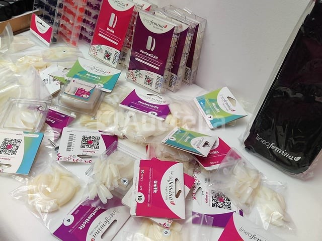 Nagelstock: nail art & uv/led gels • 392 items • 237 ref. - afbeelding 3 van  15