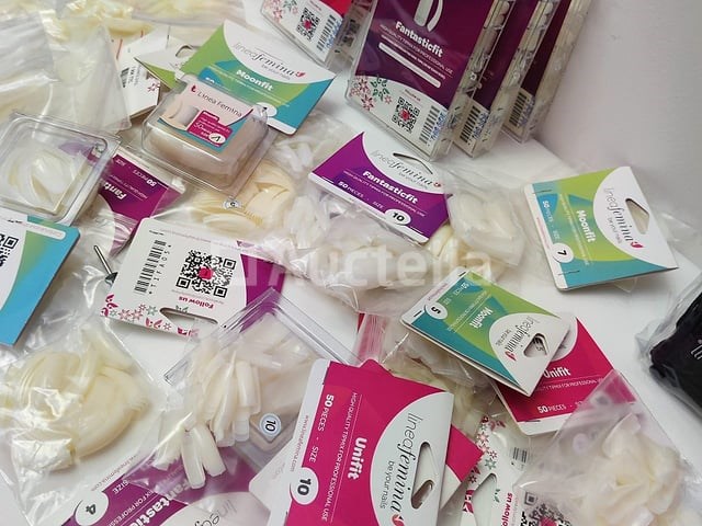 Nagelstock: nail art & uv/led gels • 392 items • 237 ref. - afbeelding 9 van  15