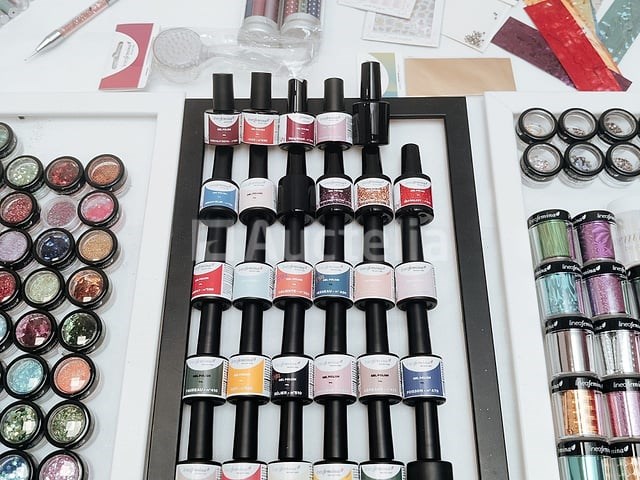Nagelstock: nail art & uv/led gels • 392 items • 239 ref. - afbeelding 3 van  13