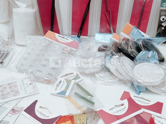 Nagelstock: nail art & uv/led gels • 392 items • 239 ref. - afbeelding 5 van  13