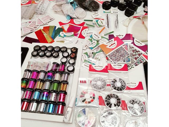 Nagelstock: nail art & uv/led-gels • 392 items • 241 ref. - afbeelding 7 van  14