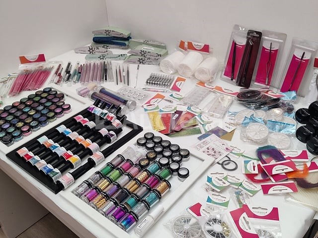 Nagelstock: nail art & uv/led gels • 395 items • 240 referentie. - afbeelding 7 van  13