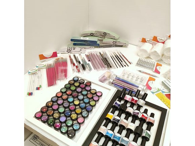 Nagelstock: nail art & uv/led gels • 396 items • 244 ref. - afbeelding 4 van  18