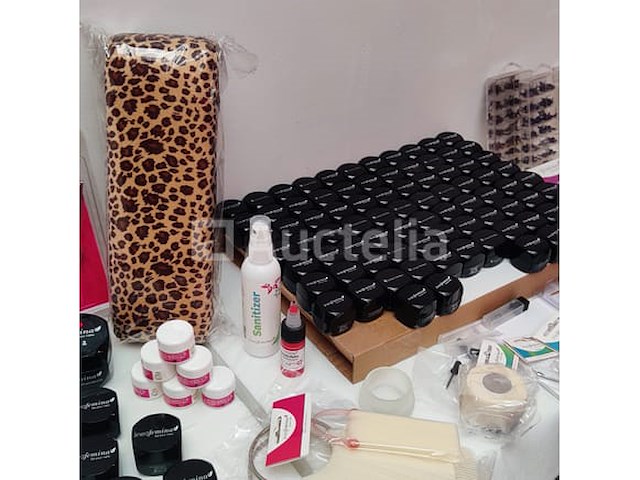 Nagelstock: nail art & uv/led-gels • 400 items • folies - afbeelding 11 van  15