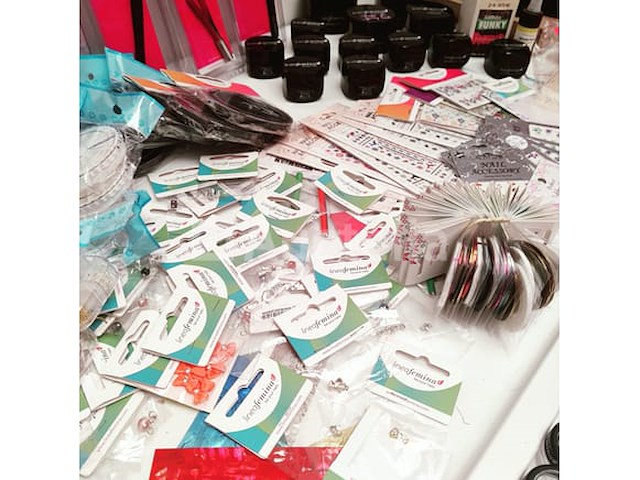 Nagelstock: nail art & uv/led-gels • 407 items • folies - afbeelding 18 van  25