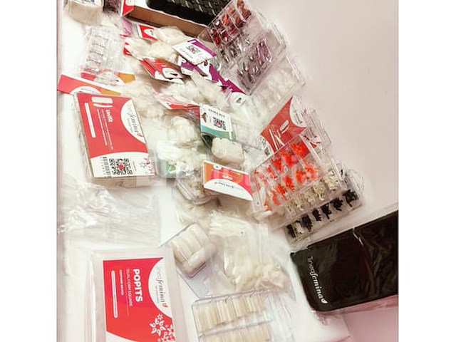 Nagelstock: nail art & uv/led gels • 411 items • 240 ref. - afbeelding 4 van  17