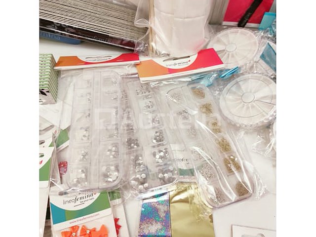 Nagelstock: nail art & uv/led gels • 411 items • 240 ref. - afbeelding 13 van  17