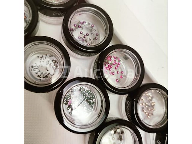 Nagelstock: nail art & uv/led gels • 415 items • folies - afbeelding 12 van  16