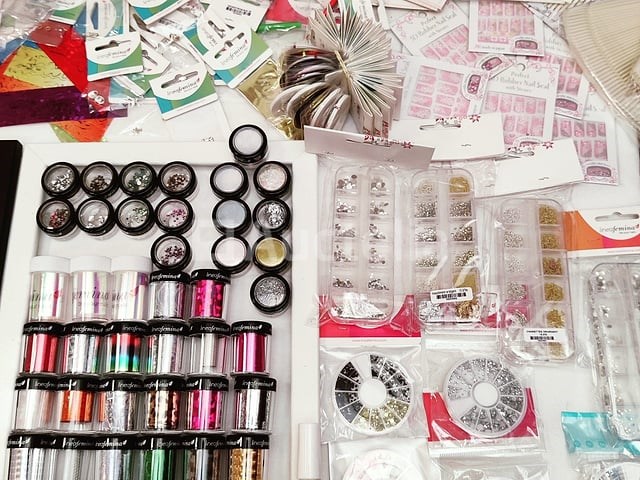 Nagelstock: nail art & uv/led-gels • 433 items • folies - afbeelding 16 van  18