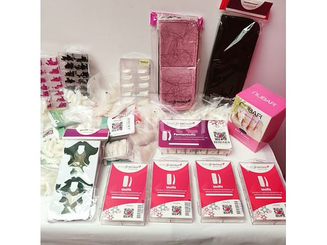 Nagelstock: nail art & uv/led-gels • 436 items • folies - afbeelding 17 van  20