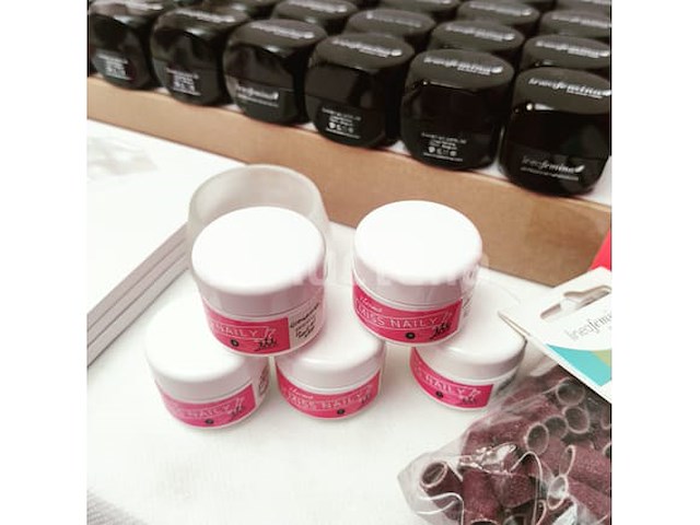 Nagelstock: nail art & uv/led-gels • 436 items • folies - afbeelding 18 van  20