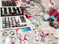 Nagelstock: nail art & uv/led-gels • 444 items • folies - afbeelding 4 van  16