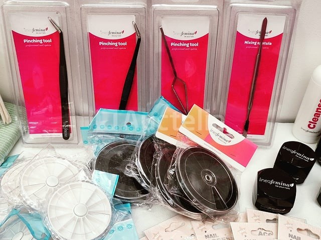 Nagelstock: nail art & uv/led-gels • 444 items • folies - afbeelding 13 van  16