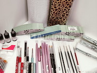Nagelstock: nail art & uv/led-gels • 444 items • folies - afbeelding 15 van  16