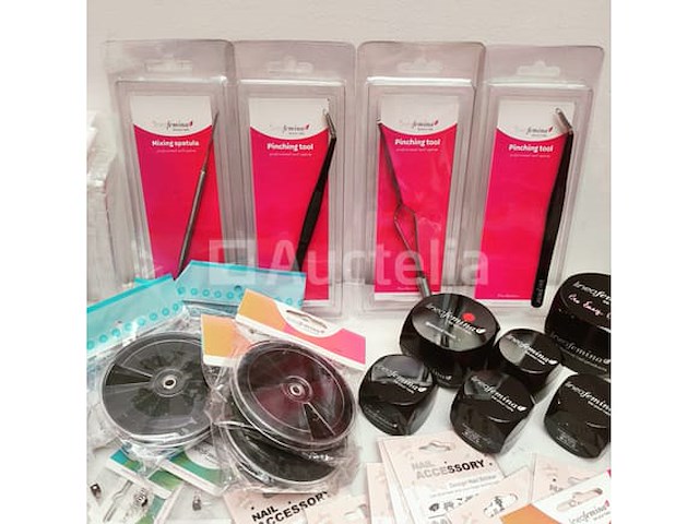 Nagelstock: nail art & uv/led-gels • 478 items • folies - afbeelding 19 van  26