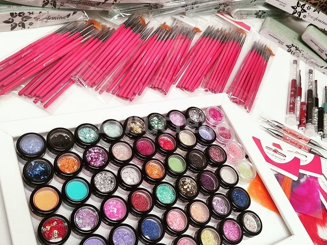 Nagelstock: nail art & uv/led-gels • 480 items • folies - afbeelding 4 van  16
