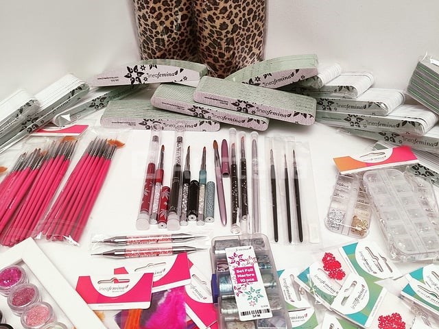 Nagelstock: nail art & uv/led-gels • 480 items • folies - afbeelding 7 van  16