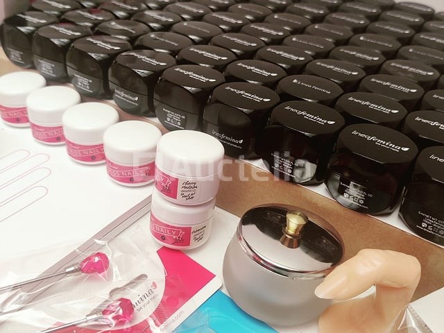 Nagelstock: nail art & uv/led-gels • 490 items • folies - afbeelding 6 van  21
