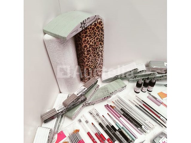 Nagelstock: nail art & uv/led-gels • 507 items • folies - afbeelding 4 van  23