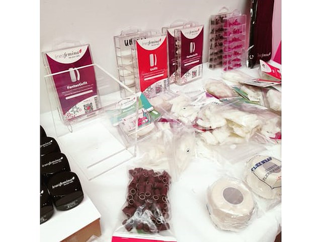 Nagelvoorraad: nail art & uv/led gels • 383 items • 235 ref. - afbeelding 6 van  14