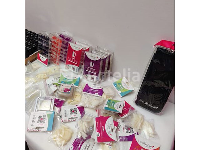 Nagelvoorraad: nail art & uv/led gels • 385 items • 241 ref. - afbeelding 5 van  24