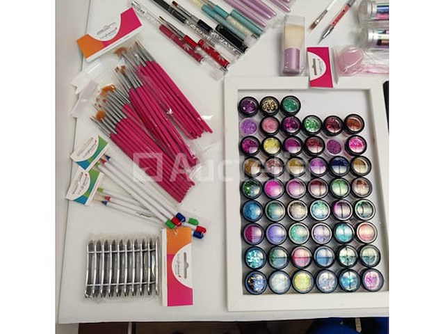 Nagelvoorraad: nail art & uv/led gels • 385 items • 241 ref. - afbeelding 10 van  24