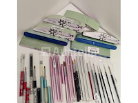 Nagelvoorraad: nail art & uv/led gels • 385 items • 241 ref. - afbeelding 23 van  24