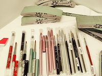 Nagelvoorraad: nail art & uv/led-gels • 388 items • 246 ref. - afbeelding 3 van  9