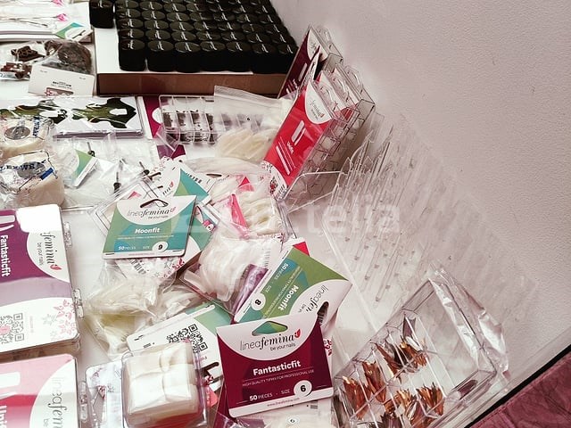 Nagelvoorraad: nail art & uv/led-gels • 388 items • 246 ref. - afbeelding 7 van  9