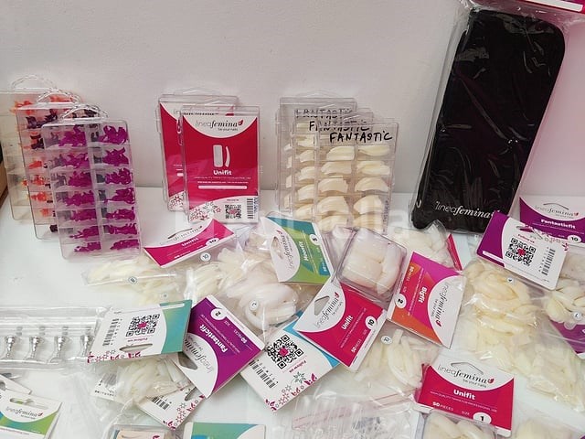 Nagelvoorraad: nail art & uv/led-gels • 389 items • 235 ref. - afbeelding 6 van  29