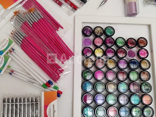 Nagelvoorraad: nail art & uv/led-gels • 389 items • 235 ref. - afbeelding 20 van  29