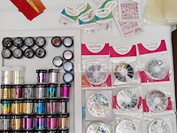 Nagelvoorraad: nail art & uv/led-gels • 389 items • 235 ref. - afbeelding 23 van  29
